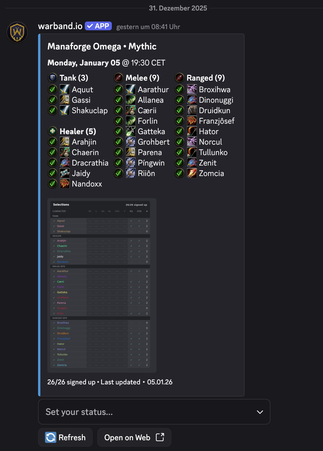 Discord bot showing raid roster with signups and detailed player list